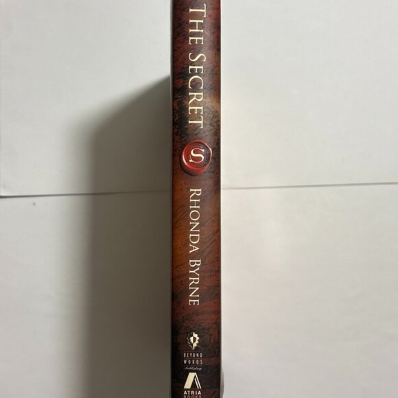 The Secret By Rhonda Byrne Hardcover Book with Dust Jacket - Picture 2 of 11